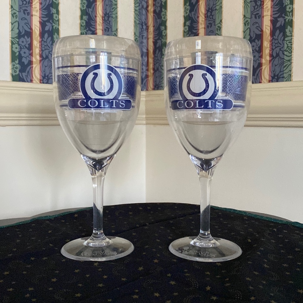 Tervis Indianapolis Colts Football Insulated Wine Glass
